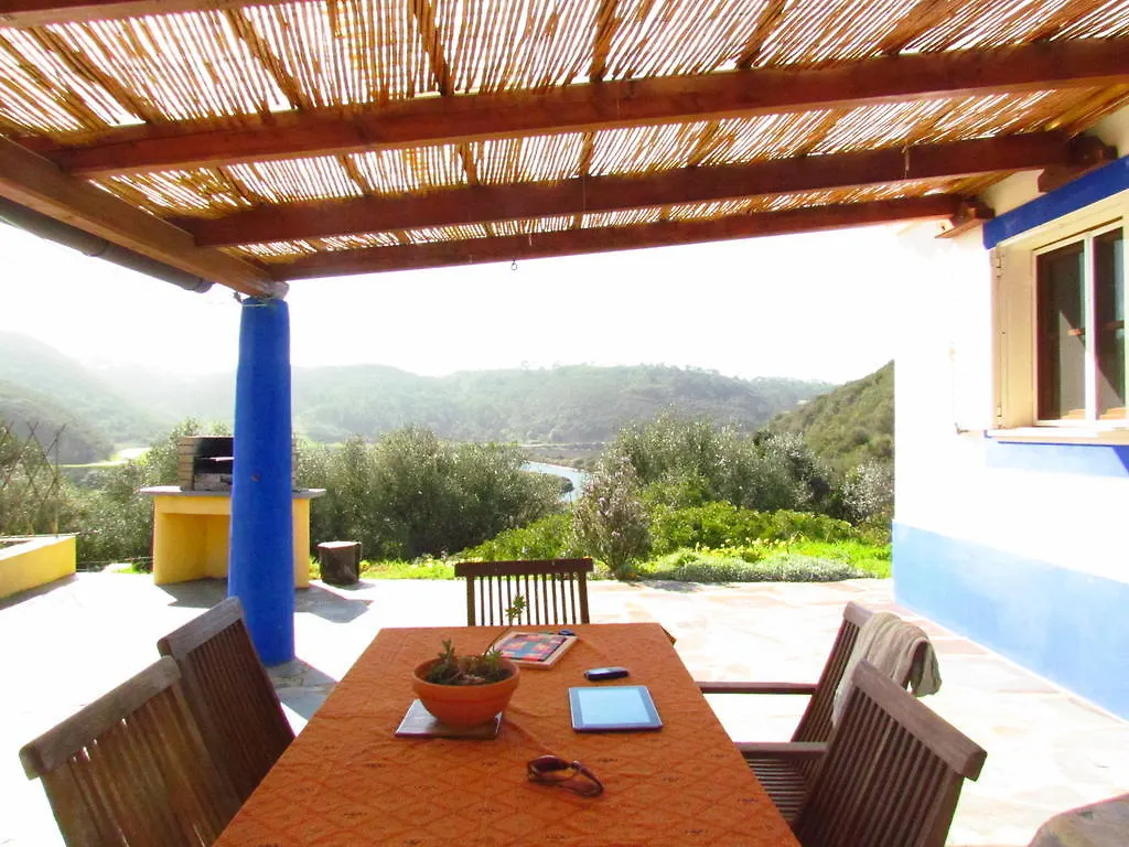 Quinta Azul Guest House Odeceixe Country house